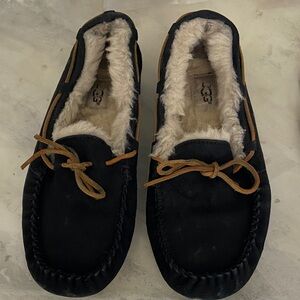 UGG Dakota Black suede Indoor/outdoor driving Women's Loafers